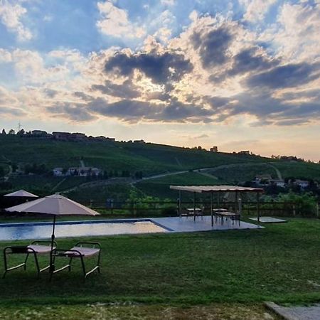 B&B Cascina Gaione Via Gallina,18B 12052 Neive Cn Exteriör bild