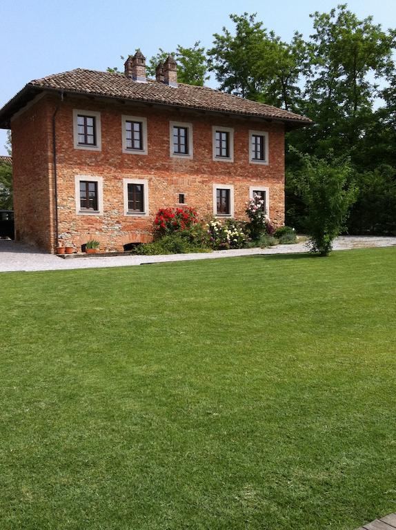 B&B Cascina Gaione Via Gallina,18B 12052 Neive Cn Exteriör bild